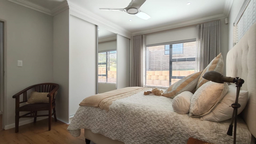 3 Bedroom Property for Sale in Blue Ridge Western Cape